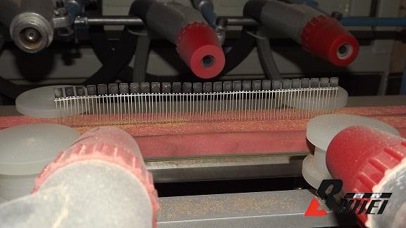 ������h��ɰ�C